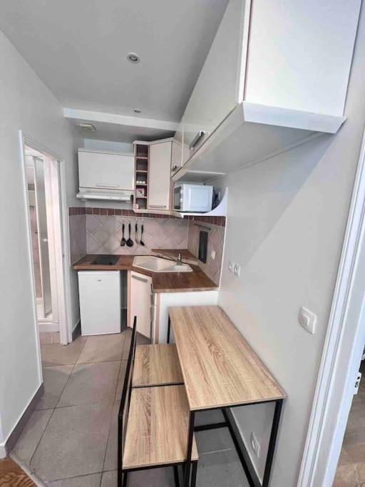 Super Appartement T2 Proche De Tour Eiffel Paris Bagian luar foto